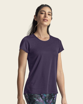 Camiseta deportiva de secado rápido y silueta semiajustada#color_450-morado
