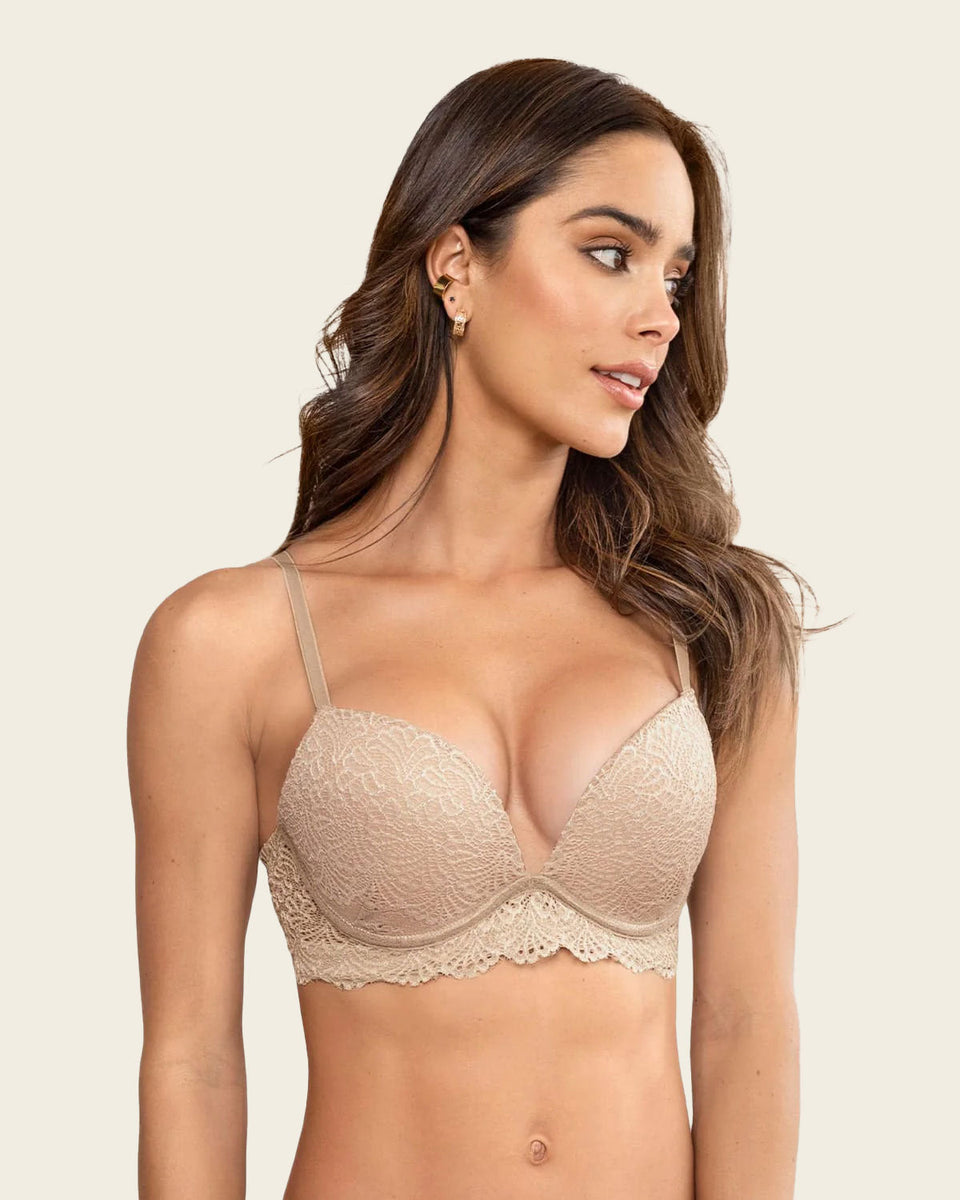 Sujetador doble push up escote profundo elaborado en encaje