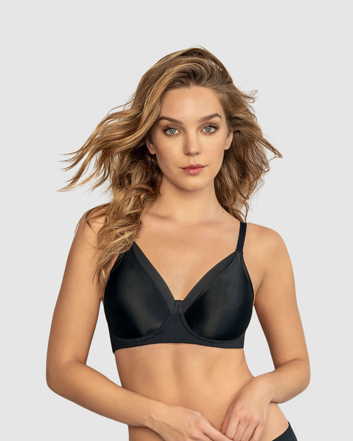 Plunge Wireless Scalloped Trim Bra the Perfect Comfort Bra