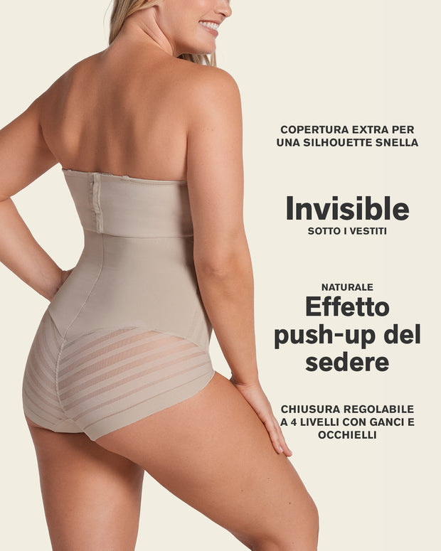 Guaina modellante modello a pantaloncino in pizzo