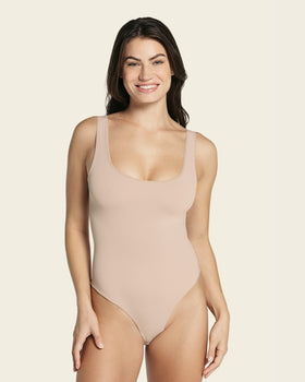SLENDIPLUS Body Shaper Top Body Shaper Bodysuits Sem Costura Feminino  Decote V Profundo Alça Transparente para Festas (Bege, GG) : :  Moda
