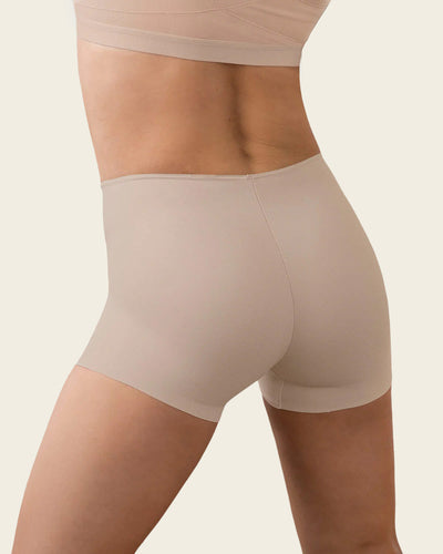 Braga tipo bóxer efecto invisible en piernas#color_802-habano-claro