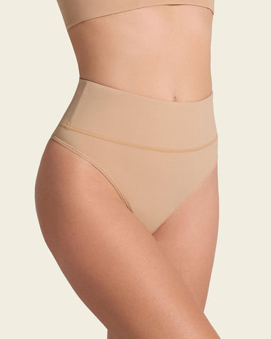 Tanga de control moderado tiro alto en SkinFuse#color_802-habano-claro