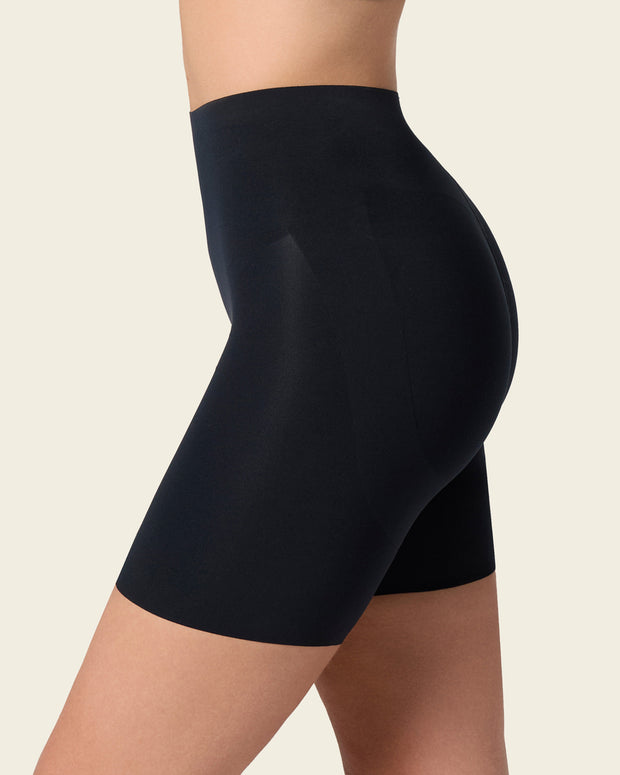 Short de control ultraplano efecto invisible#color_700-negro