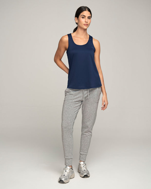Camiseta deportiva de secado rápido y silueta semiajustada para mujer#color_509-azul-oscuro