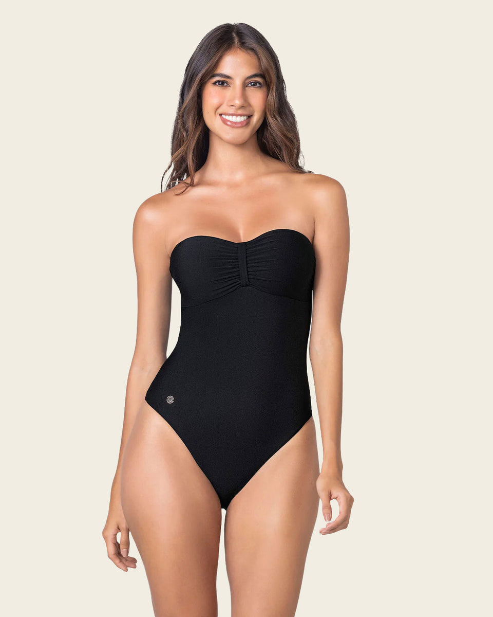 Bañador entero con espalda ajustable