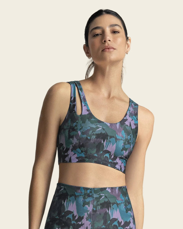 Reversible Asymmetrical Sports Bra | Leonisa