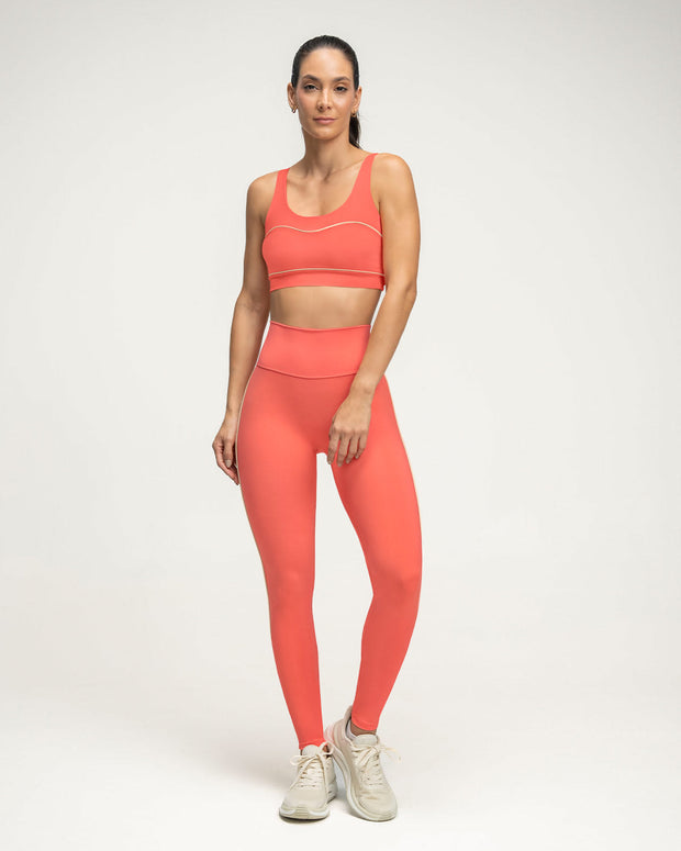 Top deportivo con tirantes dobles en espalda#color_369-coral