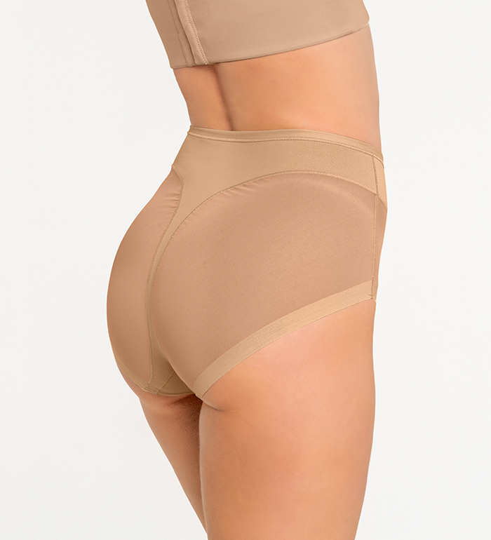 Shaper knickers by Leonisa
