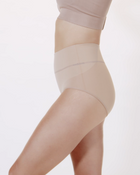 Braga faja de control moderado tiro alto en skinfuse