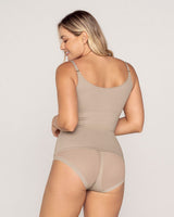 Camiseta multiusos de control de abdomen#color_802-habano-claro