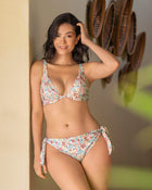 Braga de bikini ecoamigable anudable en laterales