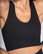 Top deportivo estilo crop top sin costuras acanalado de secado rápido