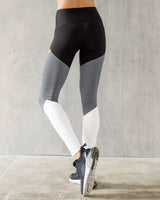 Legging deportivo con control de abdomen y bloques de colour#color_701-negro